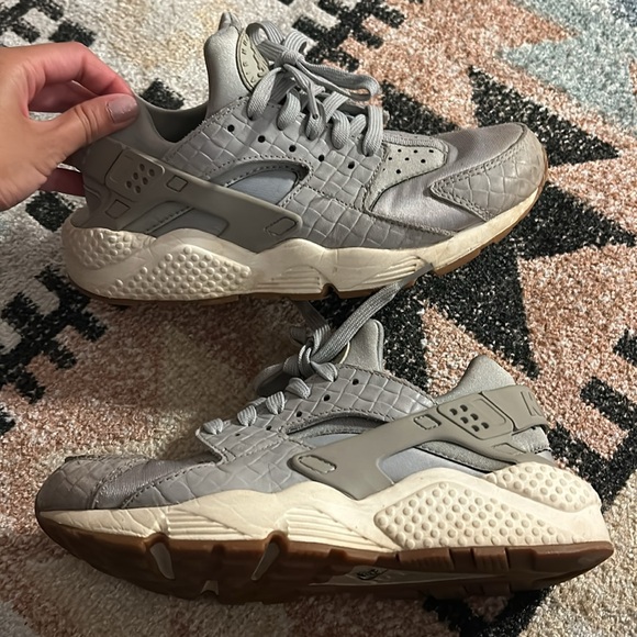 Nike silver hurraches - Picture 3 of 7